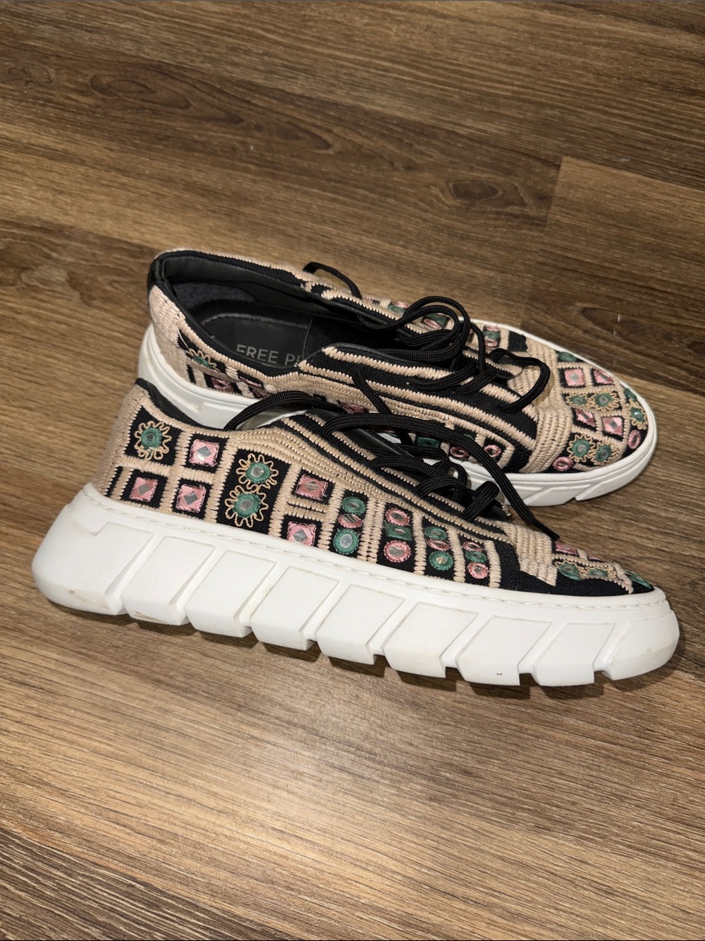 Free people size 41 tennis shoe women’s